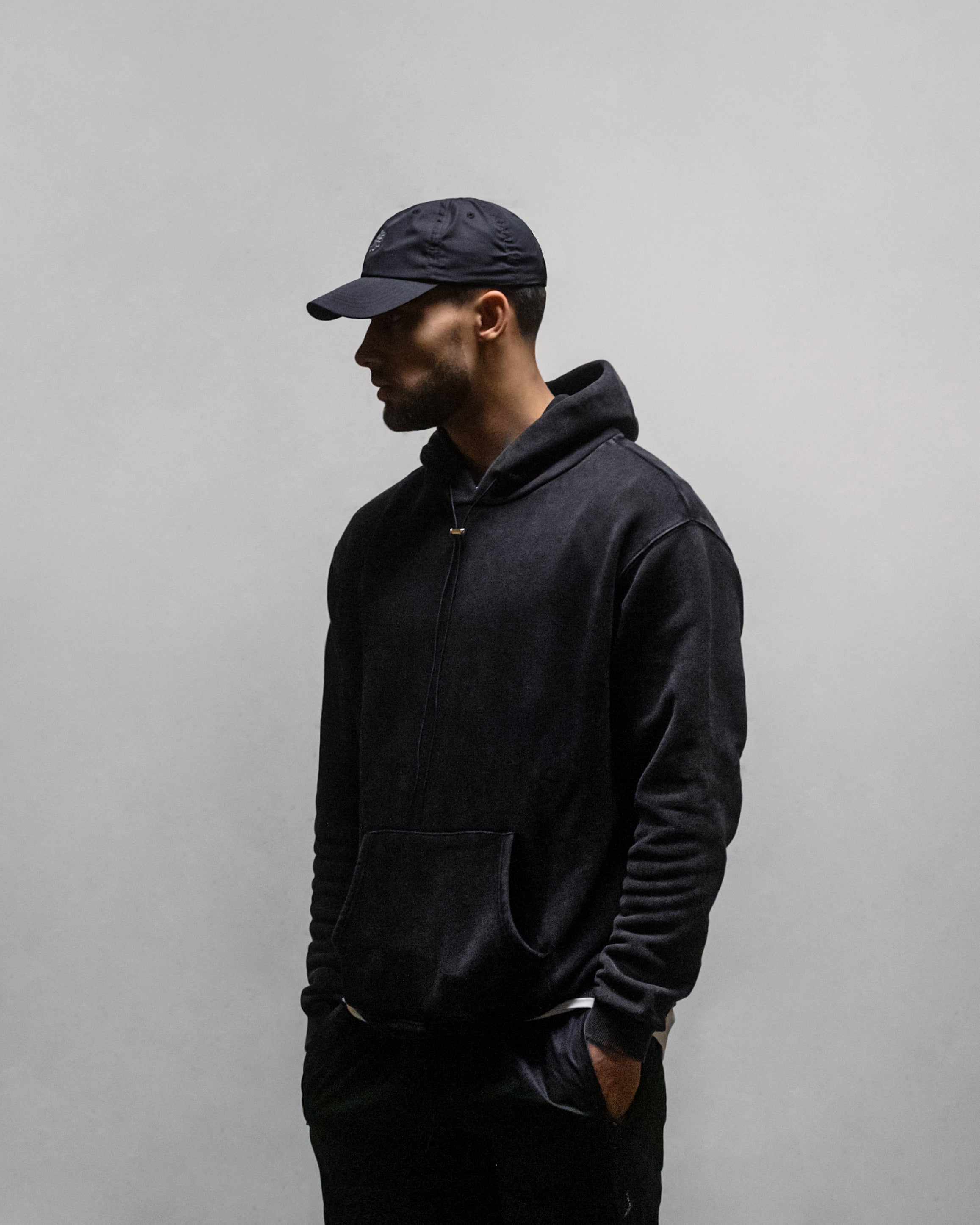 AC1 BRUTALIST VINTAGE OVERSIZED HOODIE - BLACK