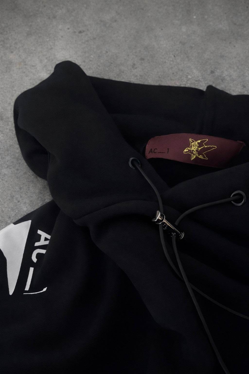 AC1 STAMP VINTAGE OVERSIZED HOODIE - BLACK