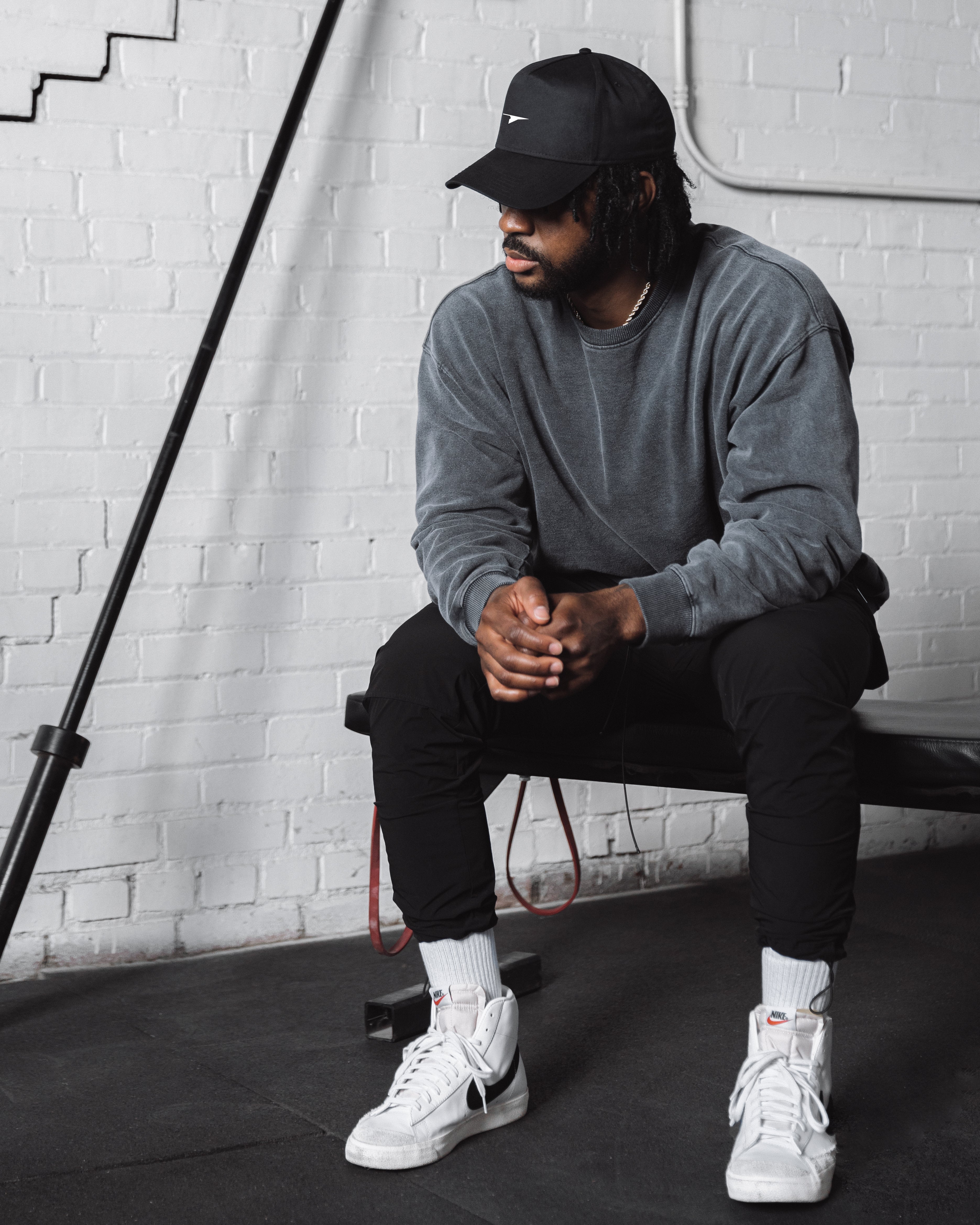 A-FRAME VINTAGE HAT - BLACK