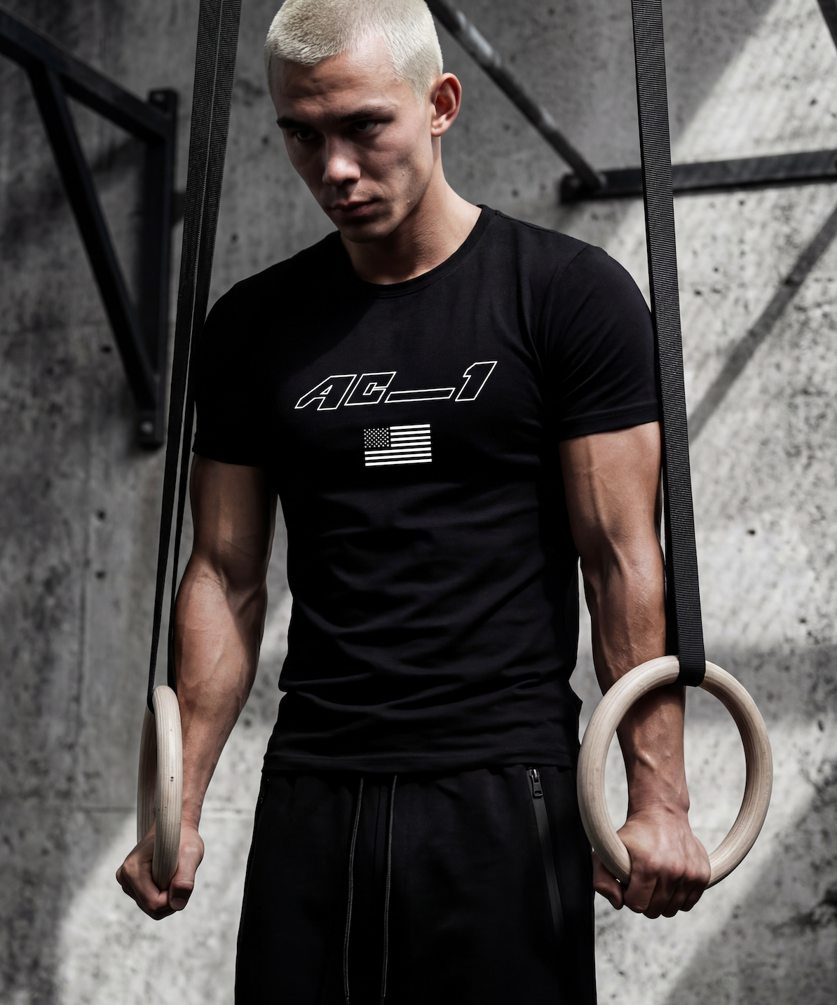 AC-1 Flag Tee - Athletifit ™ - Black