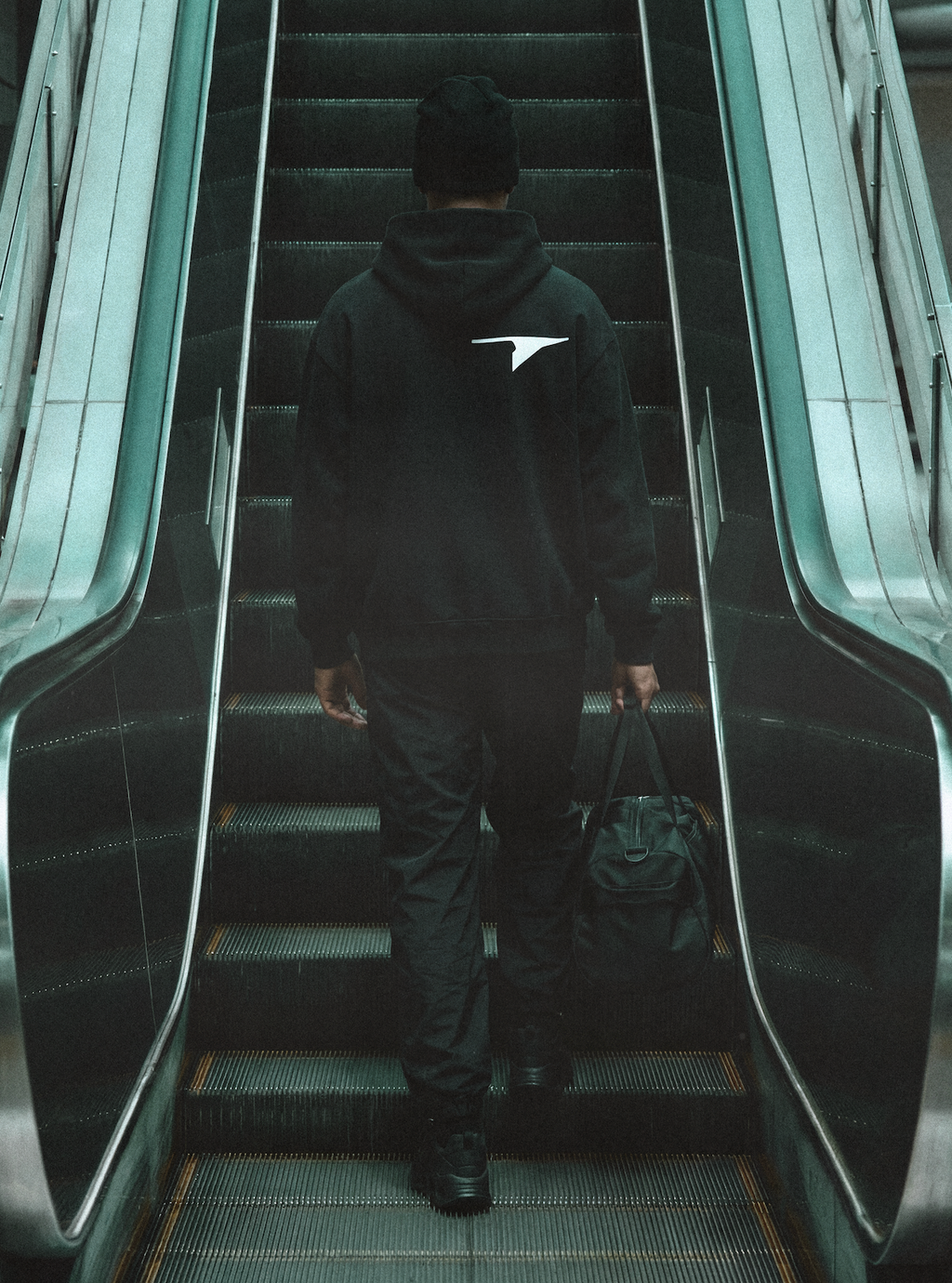 AC1 BRUTALIST VINTAGE OVERSIZED HOODIE - BLACK – AC1 STUDIO