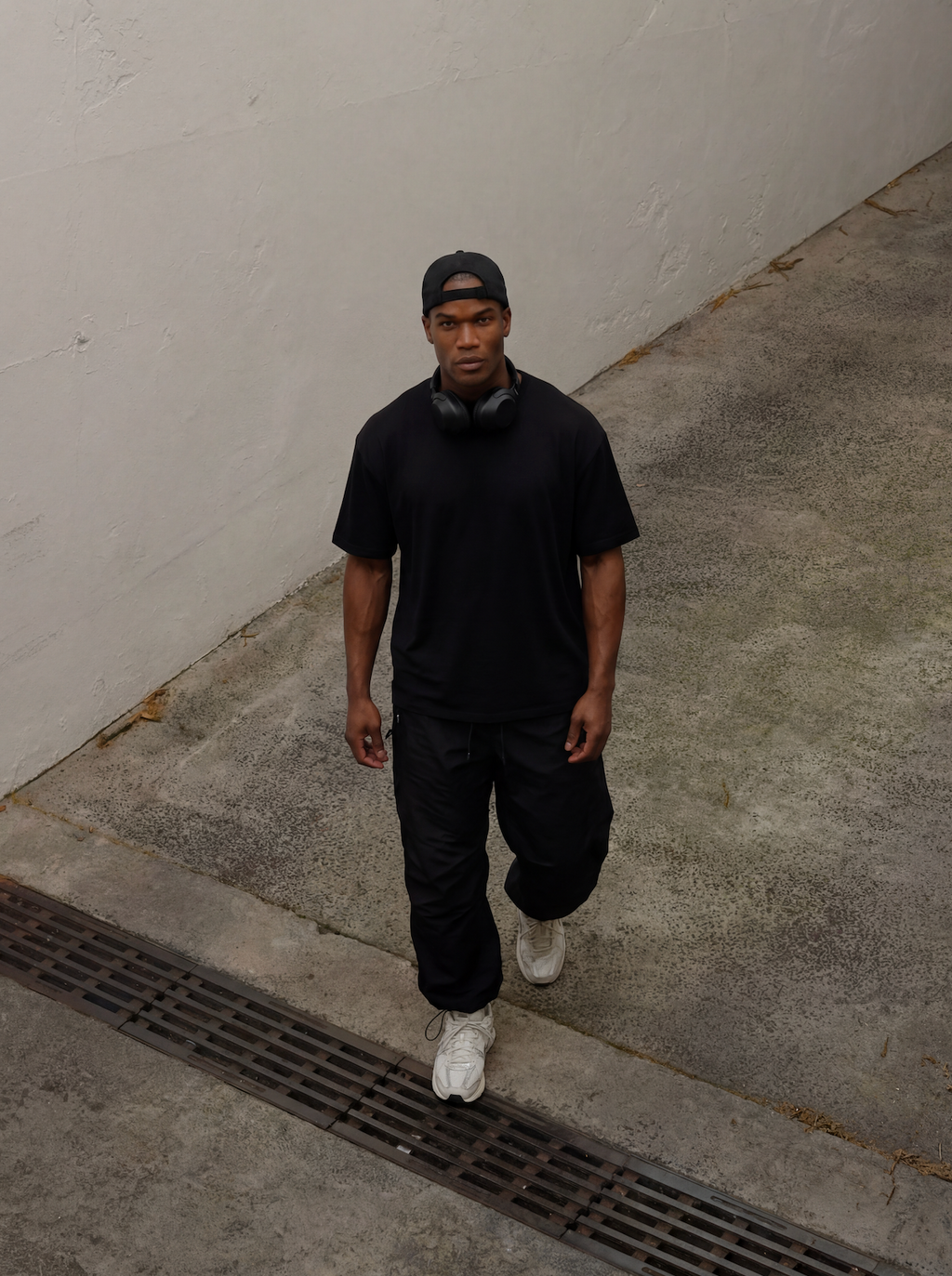 Performance Parachute Joggers - Black