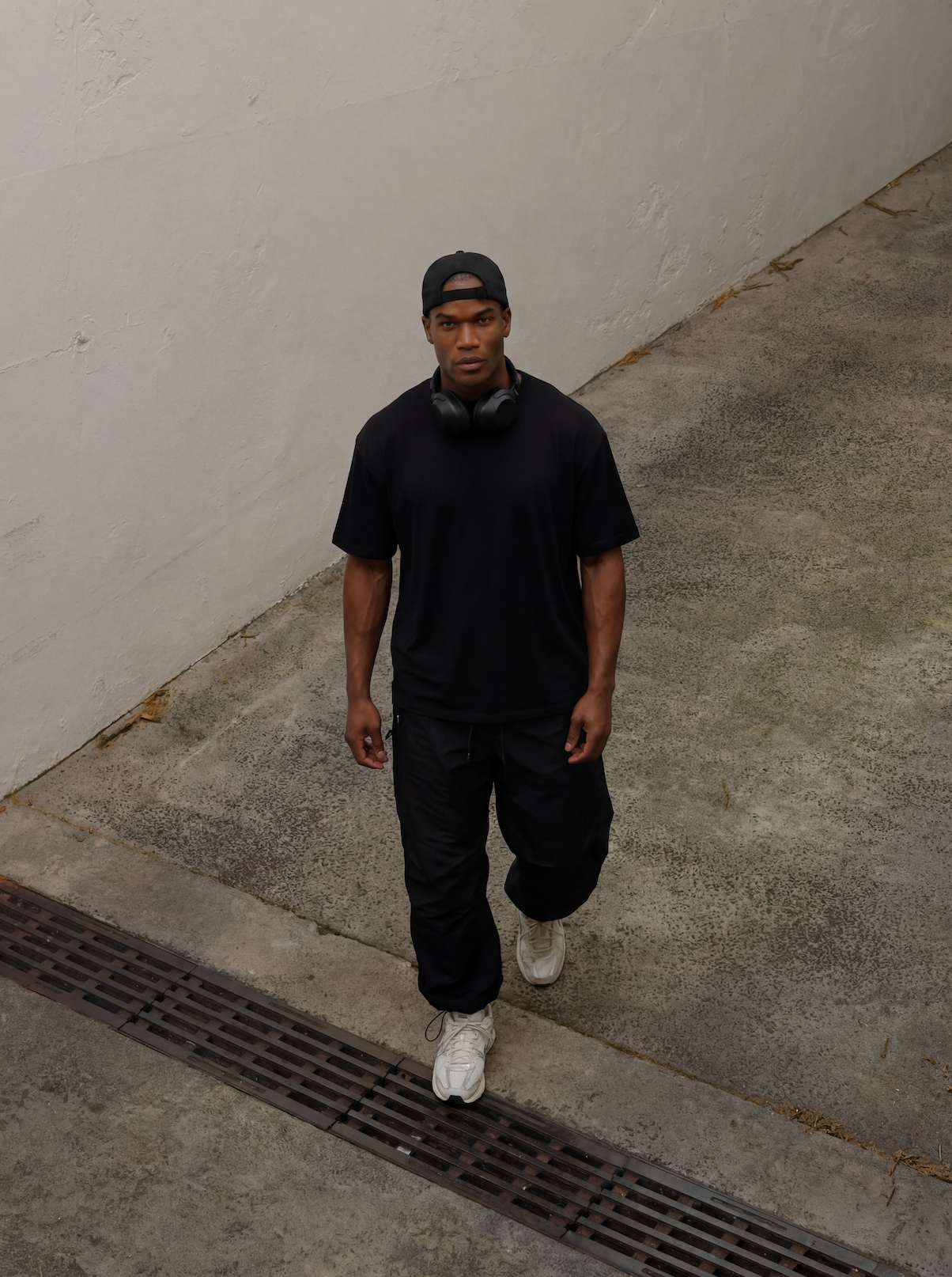 Performance Parachute Joggers - Black