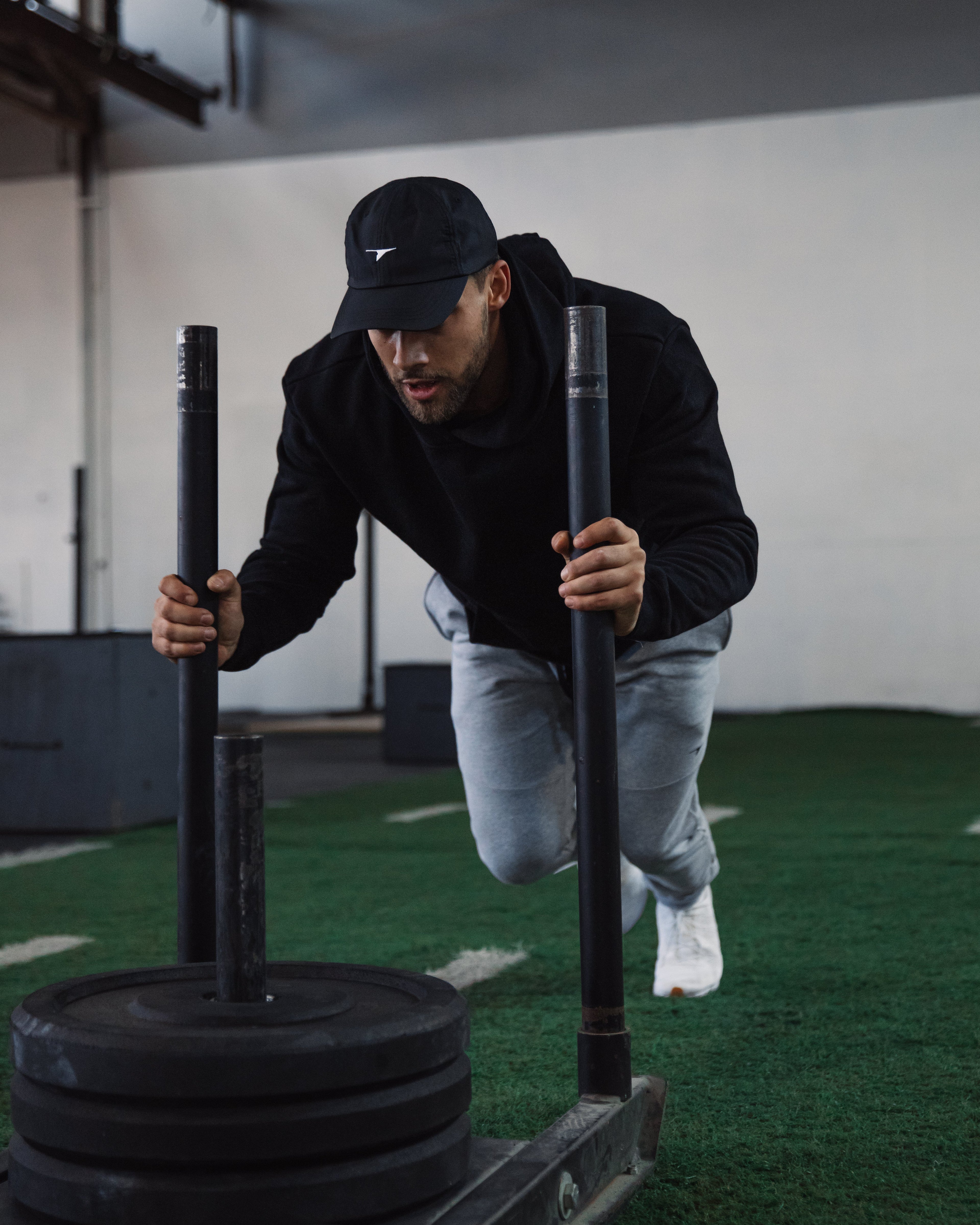 JOGGER SWEAT PANTS – IDENTITY – BLACK